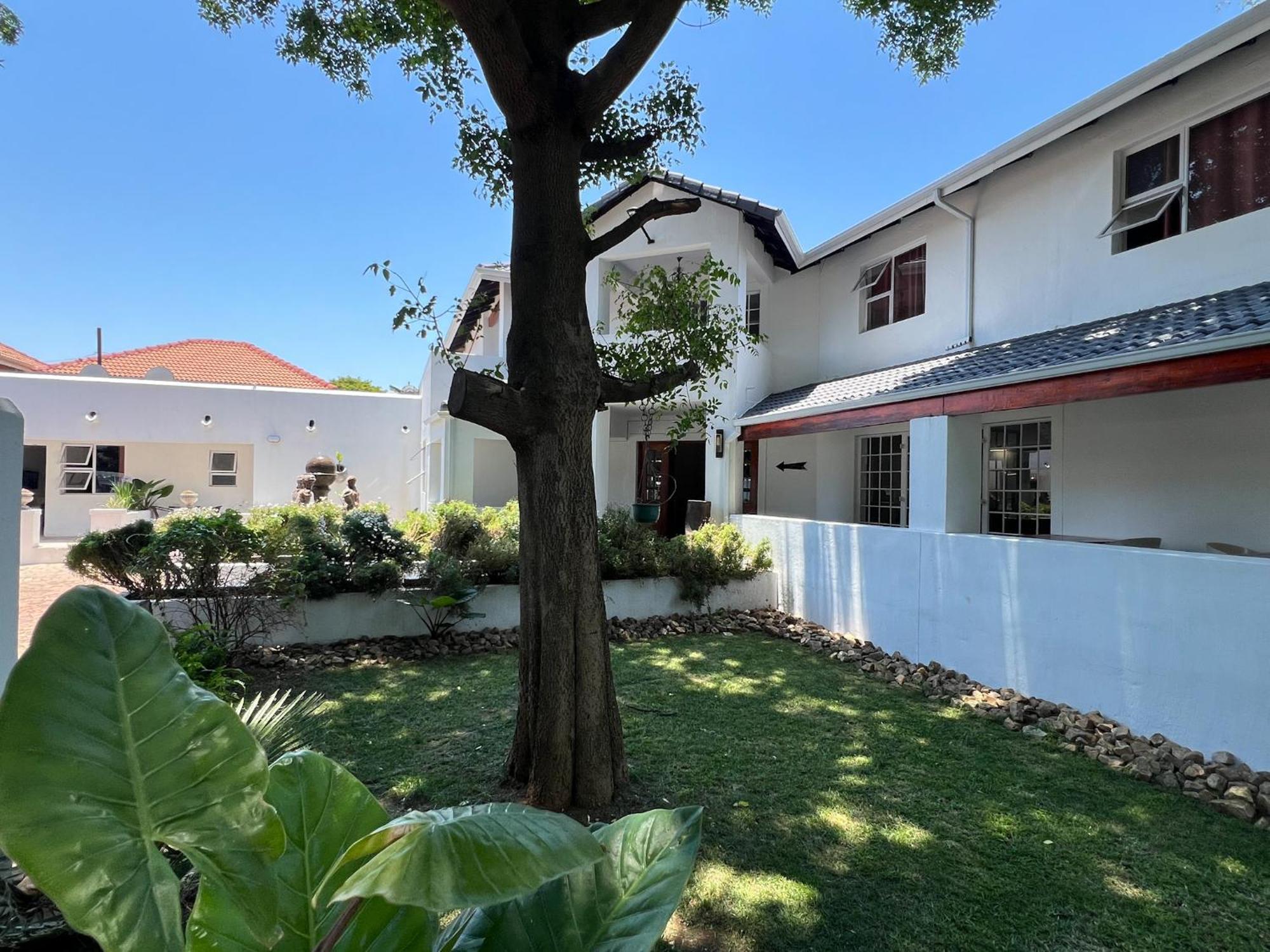 Amoris Guesthouse - In Brooklyn Pretoria Exterior photo